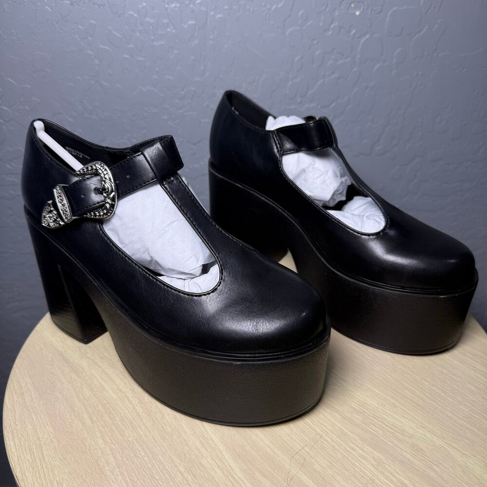 Disturbia Renaissance Mary Janes, Black, US 6 - Picture 2 of 10